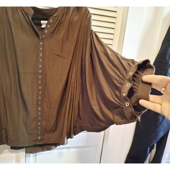 Chico Espresso Batwing Button-Detail Oversized Blouse W/ Grommet Accents & Ruche - Picture 2 of 10